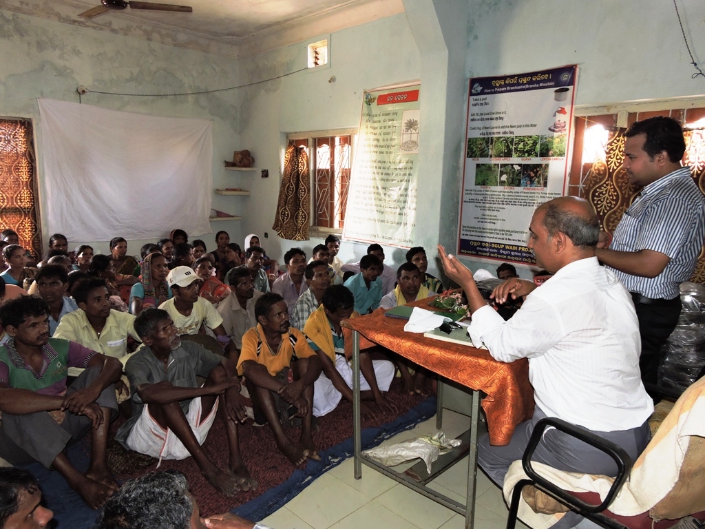 Two DDMs visit and pressure cooker distribution Sgup Odisha