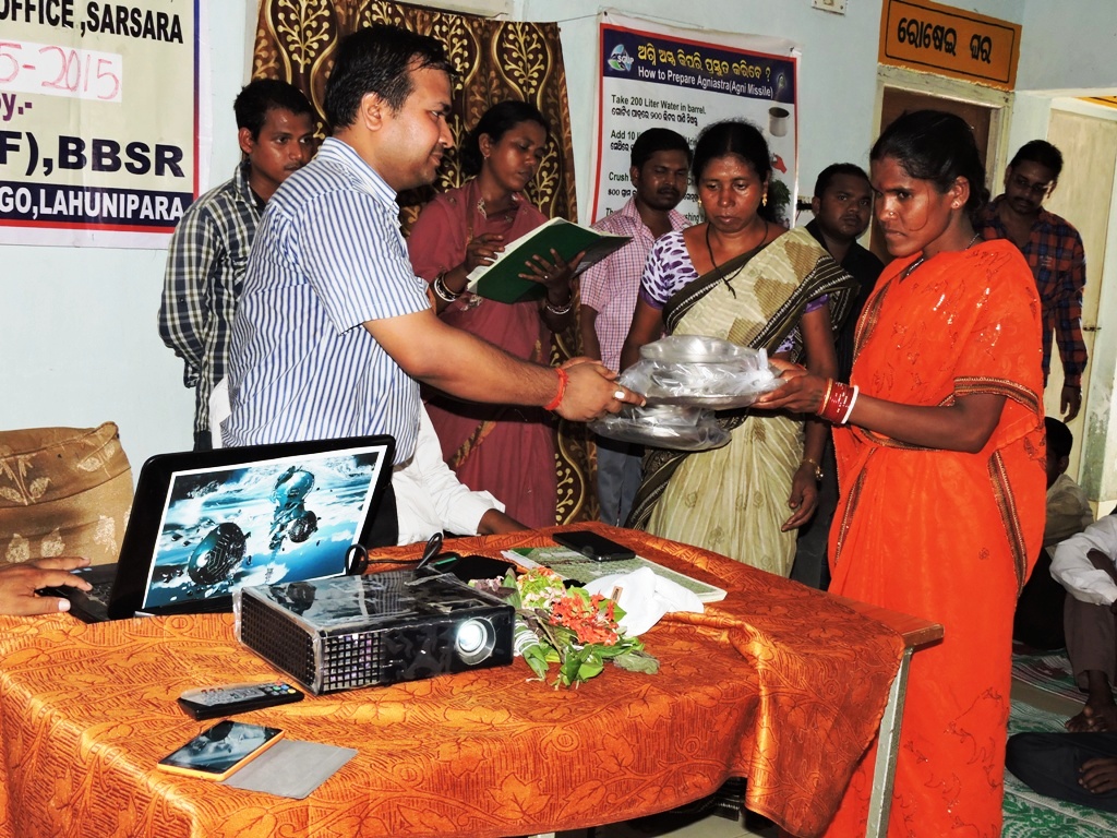 Two DDMs visit and pressure cooker distribution Sgup Odisha